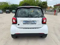 Gebraucht Smart ForTwo Coupé Passion 41 kW (56 PS) 2023 Weiß Kleinwagen