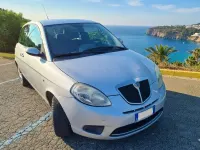 Usata Lancia Ypsilon 60 CV (44 kW) 2008 Argento Utilitaria