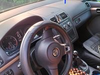 Usata VW Touran 102 CV (75 kW) 2013 Nero Monovolume