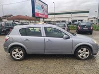 Usata Opel Astra GTC Enjoy 90 CV (66 kW) 2006 Blu Berlina