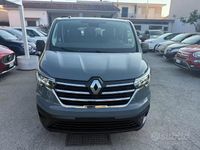 Usata Renault Trafic 150 CV (110 kW) 2024 Grigio Monovolume