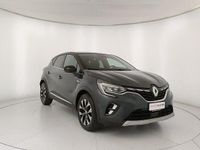 Usata Renault Captur Techno 100 CV (73 kW) 2023 Blu SUV