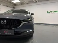 Usata Mazda CX-30 140 CV (102 kW) 2021 Machine grey SUV