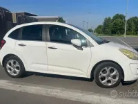 Usata Citroën C3 Exclusive 68 CV (50 kW) 2011 Bianco Berlina