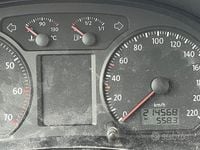 Usata VW Polo Trendline 54 CV (39 kW) 2007 Bianco Utilitaria