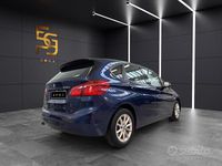 Usata BMW 218 Sport Line 150 CV (110 kW) 2014 Blu Station wagon