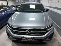 Usata VW T-Roc R-line 150 CV (110 kW) 2023 Argento SUV