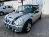 Usata Mini Cooper Coupé 116 CV (85 kW) 2005 Coupé