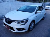 Usata Renault Mégane IV 101 CV (74 kW) 2016 Bianco Berlina