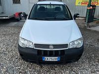 Usata Fiat Strada 84 CV (61 kW) 2010 Bianco Pick-up