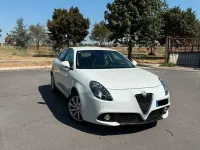 Usata Alfa Romeo Giulietta Distinctive 105 CV (77 kW) 2015 Bianco Utilitaria