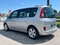 Usata Renault Espace Dynamique 150 CV (110 kW) 2006 Grigio Monovolume