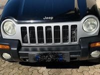 Usata Jeep Cherokee 143 CV (105 kW) 2004 SUV