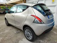 Usata Lancia Ypsilon 85 CV (62 kW) 2013 Grigio Utilitaria