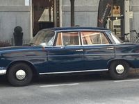 Usata Mercedes 190 80 CV (58 kW) 1963 Blu Berlina