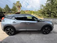 Usata Peugeot 2008 Allure 130 CV (95 kW) 2023 Grigio SUV