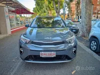 Usata Kia Stonic 82 CV (60 kW) 2023 Grigio SUV