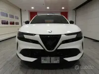 Nuova Alfa Romeo Junior 136 CV (100 kW) 2026 Bianco SUV