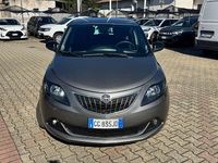 Usata Lancia Ypsilon Gold 69 CV (50 kW) 2021 Grigio Utilitaria