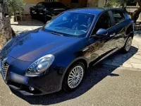 Usata Alfa Romeo Giulietta Exclusive 120 CV (88 kW) 2018 Grigio Utilitaria