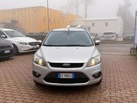 Usata Ford Focus 145 CV (106 kW) 2009 Grigio Berlina