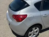 Usata Opel Astra 110 CV (80 kW) 2010 Grigio Berlina