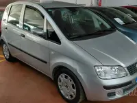 Usata Fiat Idea 80 CV (58 kW) 2008 Grigio Monovolume