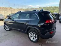 Usata Jeep Cherokee Limited 140 CV (102 kW) 2016 Nero SUV