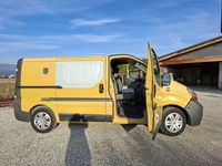 Usata Renault Trafic 101 CV (74 kW) 2004 Monovolume