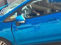 Usata Ford Fiesta 71 CV (52 kW) 2013 Blu Utilitaria