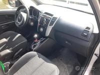 Usata Kia Venga 2012 Grigio Utilitaria