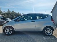 Usata Mercedes A180 Classic 109 CV (80 kW) 2005 Grigio Berlina