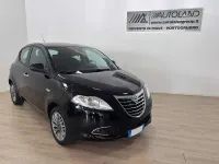 Usata Lancia Ypsilon 69 CV (50 kW) 2012 Nero Utilitaria