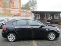 Usata Fiat Tipo Easy 120 CV (88 kW) 2017 Nero metallizzato Berlina