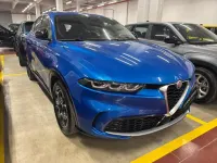 Second-hand Alfa Romeo Tonale Ti 131 CP (96 kW) 2023 Albastru SUV
