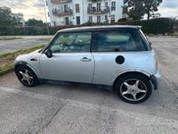 Usata Mini Cooper 116 CV (85 kW) 2001 Grigio Utilitaria