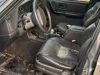 Usata Jeep Cherokee 116 CV (85 kW) 2000 Grigio SUV