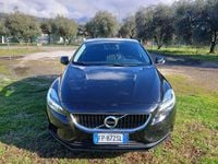 Usata Volvo V40 R-Design 120 CV (88 kW) 2018 Nero Berlina