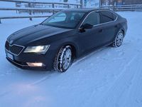 Usata Skoda Superb 150 CV (110 kW) 2016 Nero Berlina
