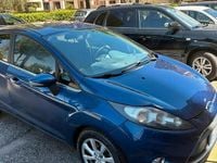 Usata Ford Fiesta 68 CV (50 kW) 2009 Blu Berlina