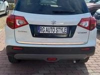 Usata Suzuki Vitara Cool 120 CV (88 kW) 2017 Bianco perlato SUV