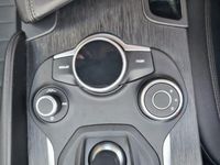 Usata Alfa Romeo Giulia 150 CV (110 kW) 2018 Antracite metallizzato Berlina