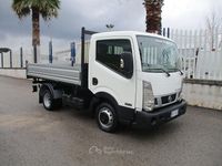 Usata Nissan Cabstar 136 CV (100 kW) 2015 Bianco Pick-up