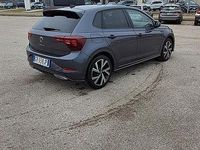 Usata VW Polo R-line 95 CV (69 kW) 2023 Grigio Berlina