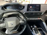 Occasion Peugeot 3008 120 ch (88 kW) 2020 Vert SUV