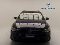 Usata VW Golf VIII Life 131 CV (96 kW) 2022 Atlantic blue Station wagon