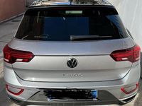 Usata VW T-Roc Style 115 CV (84 kW) 2023 Grigio SUV