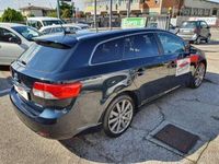 usata Toyota Avensis 1ª serie 1.6i 16V cat Sol