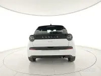Usata Lancia Ypsilon 101 CV (74 kW) 2024 Bianco Utilitaria