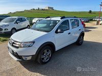 Usata Dacia Sandero Prestige 90 CV (66 kW) 2016 Bianco Berlina
